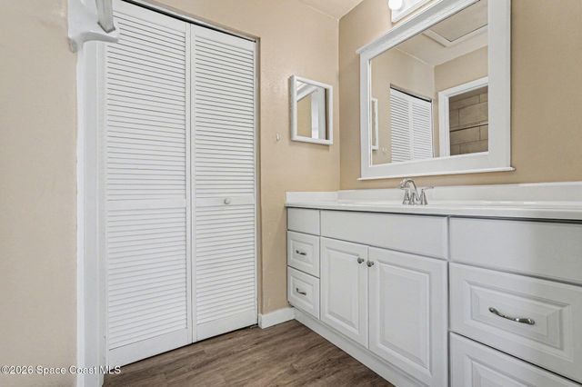 1021 Abada Court NE 107, Palm Bay, FL 32905