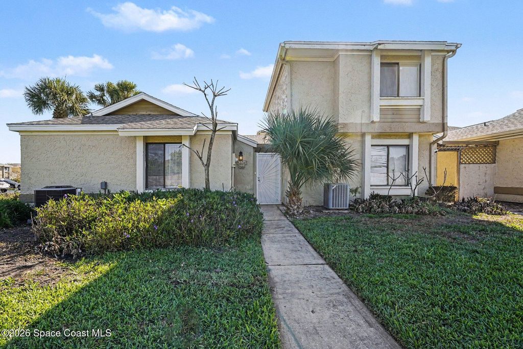 1021 Abada Court NE 107, Palm Bay, FL 32905