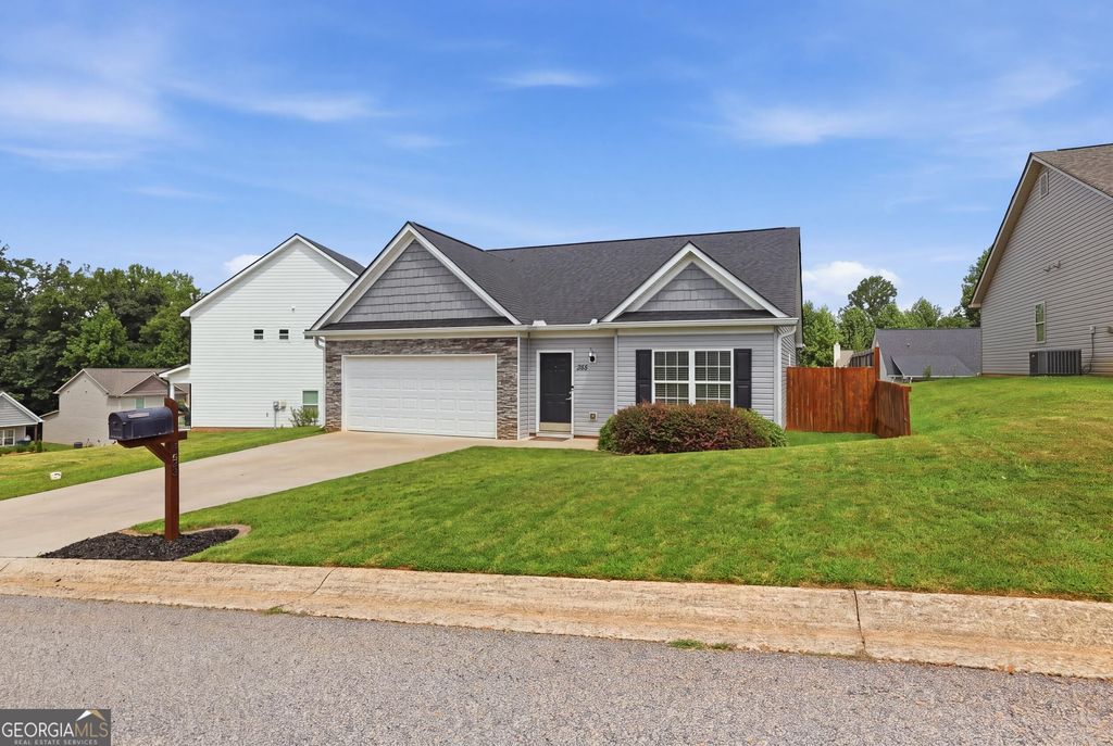 385 Highland Pointe Drive, Alto, GA 30510 — photo 5