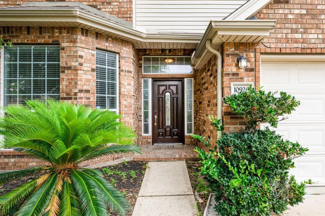 10926 Moonlit Fields Court, Houston, TX 77064