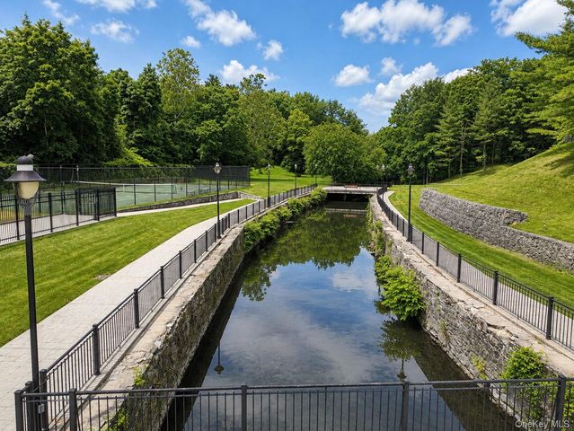 1 Scarsdale Road 409, Tuckahoe, NY 10707