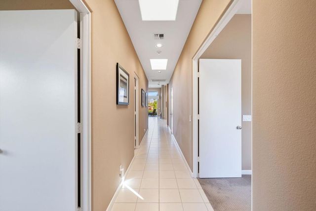 422 Desert Holly Drive, Palm Desert, CA 92211