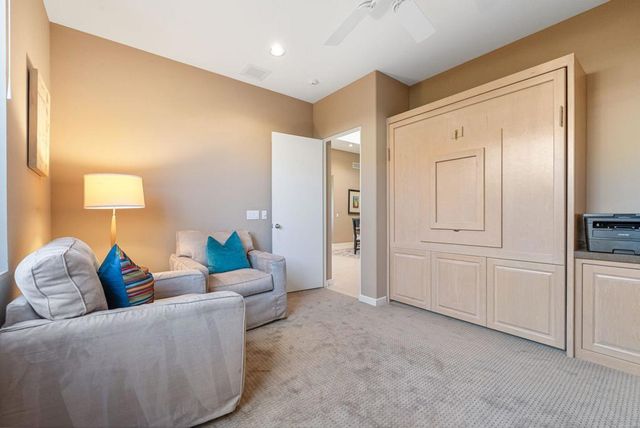 422 Desert Holly Drive, Palm Desert, CA 92211