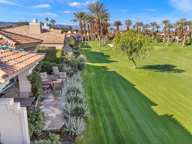 422 Desert Holly Drive, Palm Desert, CA 92211