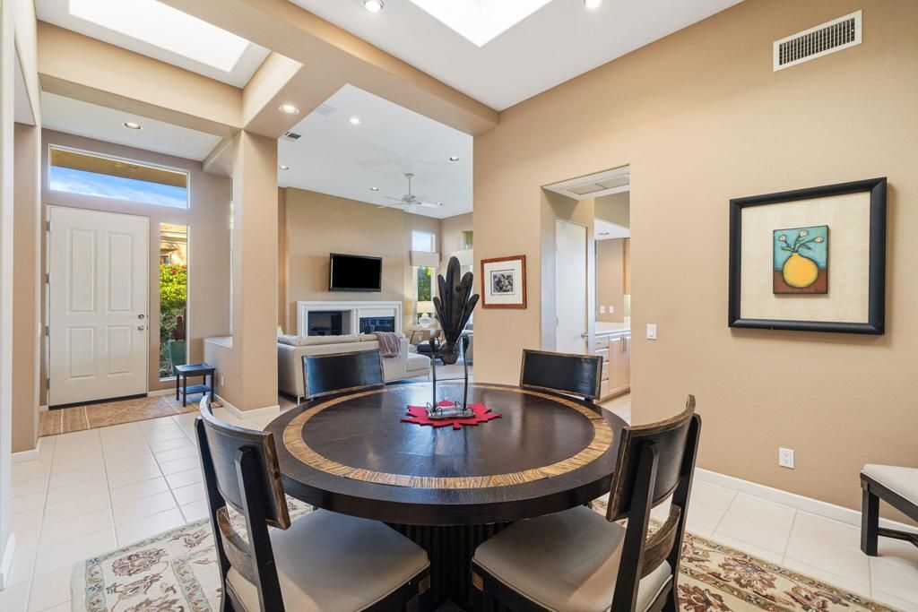 Image 23 of property listing at 422 Desert Holly Drive, Palm Desert, CA 92211