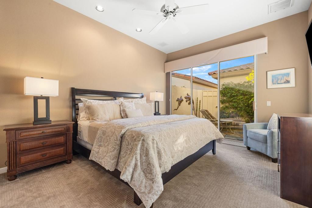 Image 27 of property listing at 422 Desert Holly Drive, Palm Desert, CA 92211