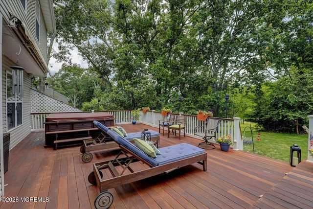 7 Cecilia Court, Howell, NJ 07731