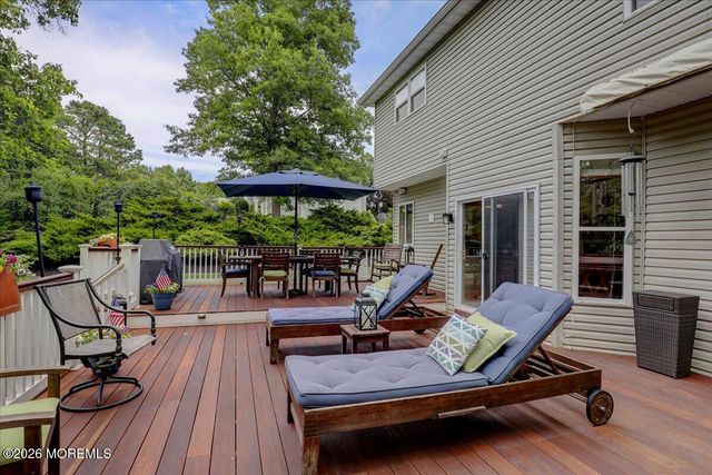 7 Cecilia Court, Howell, NJ 07731