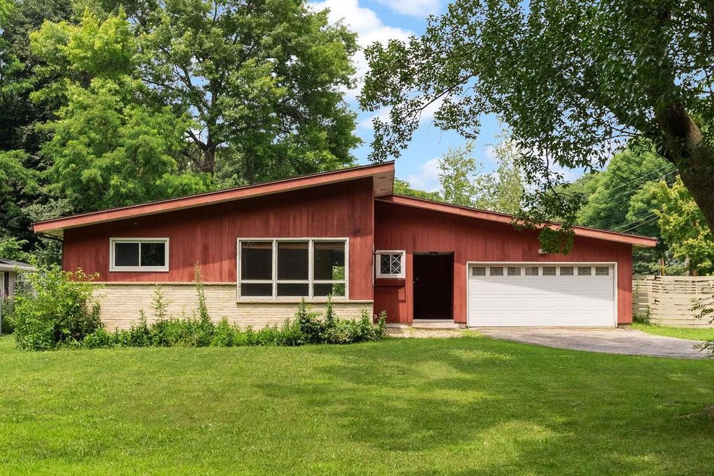 5526 Ethelwyn Road, Madison, WI 53713
