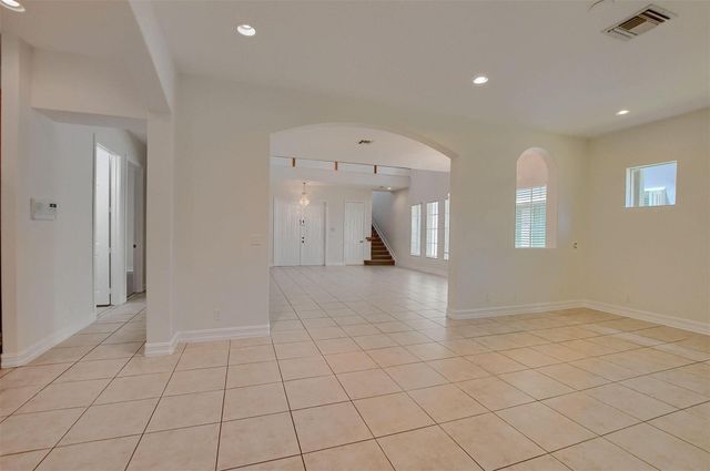 8290 NW 105th Ln, Parkland, FL 33076