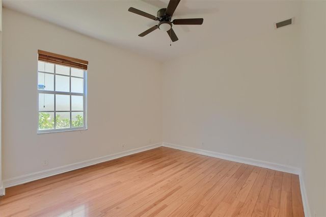 8290 NW 105th Ln, Parkland, FL 33076