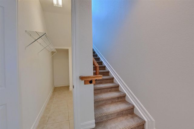 8290 NW 105th Ln, Parkland, FL 33076