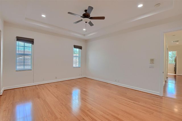 8290 NW 105th Ln, Parkland, FL 33076