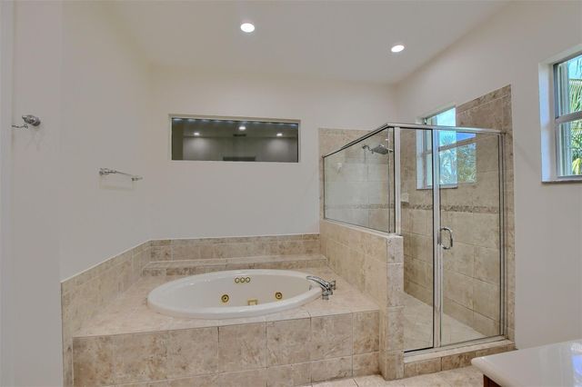 8290 NW 105th Ln, Parkland, FL 33076