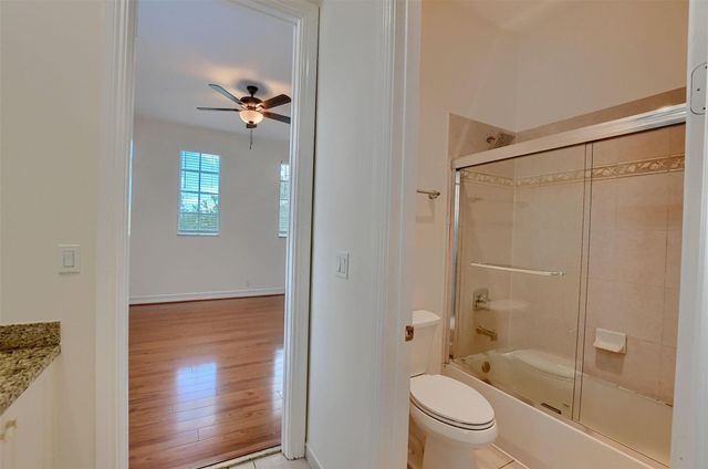 8290 NW 105th Ln, Parkland, FL 33076