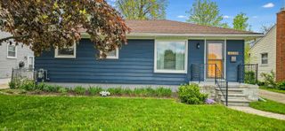 22705 California Street, St Clair Shores, MI 48080