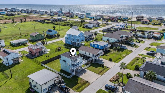 4207 Reeves Drive, Galveston, TX 77554