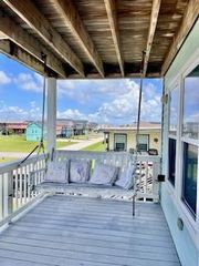 4207 Reeves Drive, Galveston, TX 77554