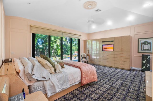 21258 Greenwood Court, Boca Raton, FL 33433