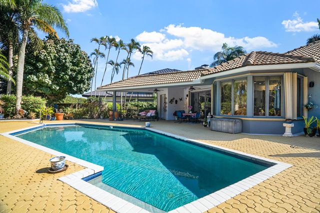 21258 Greenwood Court, Boca Raton, FL 33433