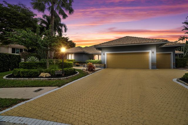21258 Greenwood Court, Boca Raton, FL 33433