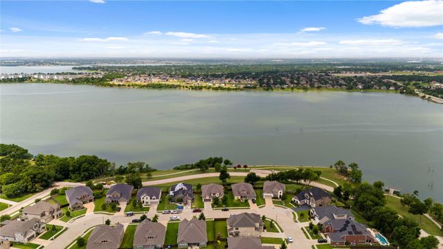 2809 Burgundy Trail, Rowlett, TX 75088