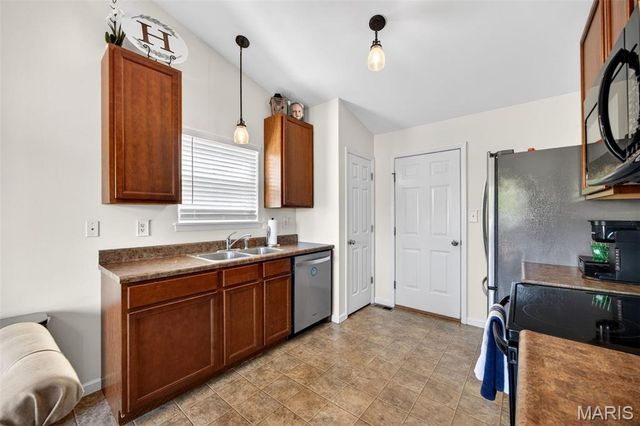 5531 Emerald Ridge Drive, Cottleville, MO 63304