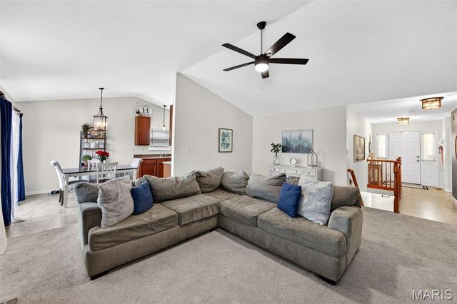 5531 Emerald Ridge Drive, Cottleville, MO 63304