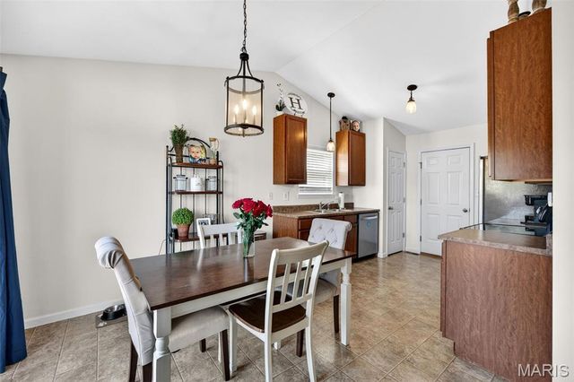 5531 Emerald Ridge Drive, Cottleville, MO 63304