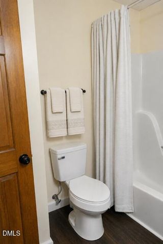 125 Riding Ridge Road, Fuquay Varina, NC 27526