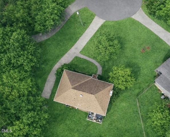 125 Riding Ridge Road, Fuquay Varina, NC 27526