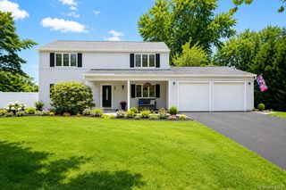 31 Marwood Place, Stony Brook, NY 11790