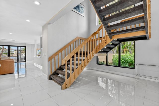 1119 Russell Dr, Highland Beach, FL 33487