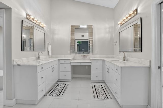 1119 Russell Dr, Highland Beach, FL 33487