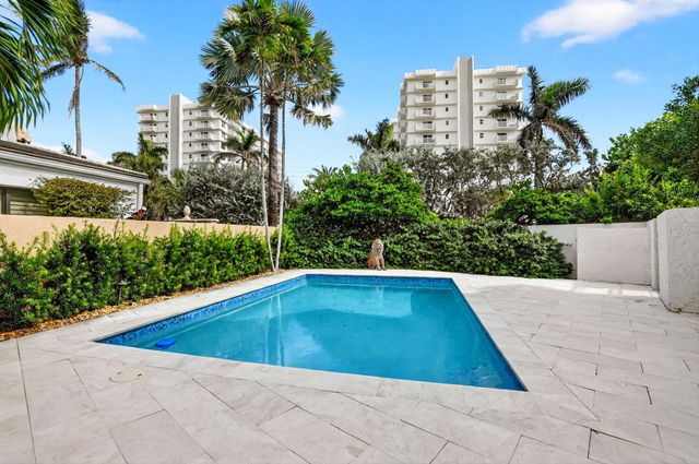 1119 Russell Dr, Highland Beach, FL 33487