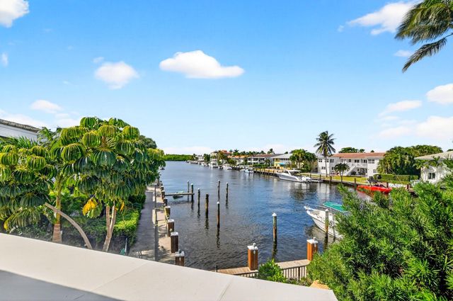 1119 Russell Dr, Highland Beach, FL 33487