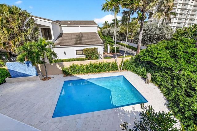 1119 Russell Dr, Highland Beach, FL 33487