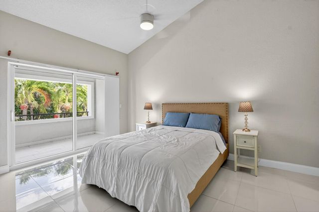 1119 Russell Dr, Highland Beach, FL 33487