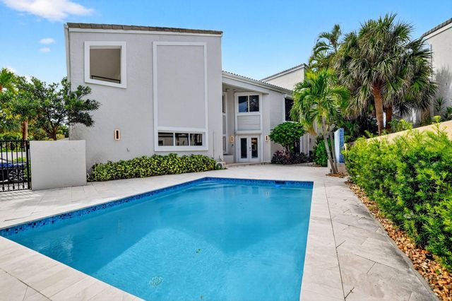 1119 Russell Dr, Highland Beach, FL 33487