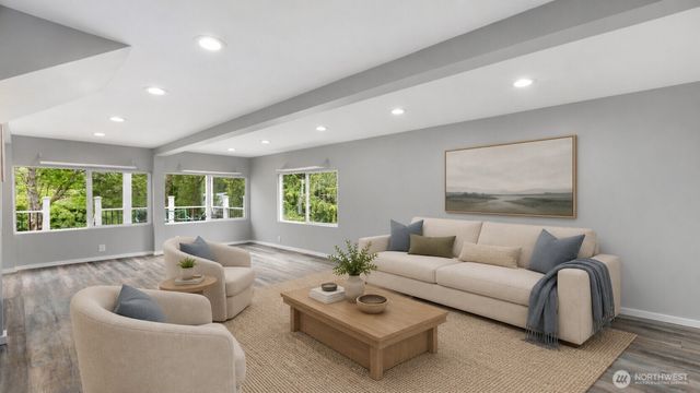 4110 152nd Street SW, Lynnwood, WA 98087