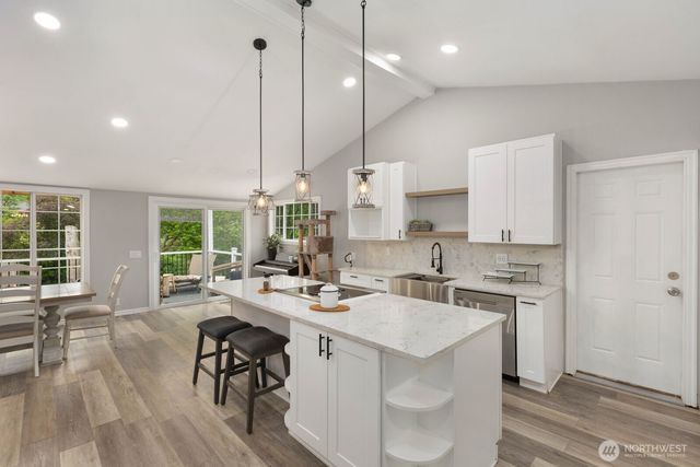 4110 152nd Street SW, Lynnwood, WA 98087