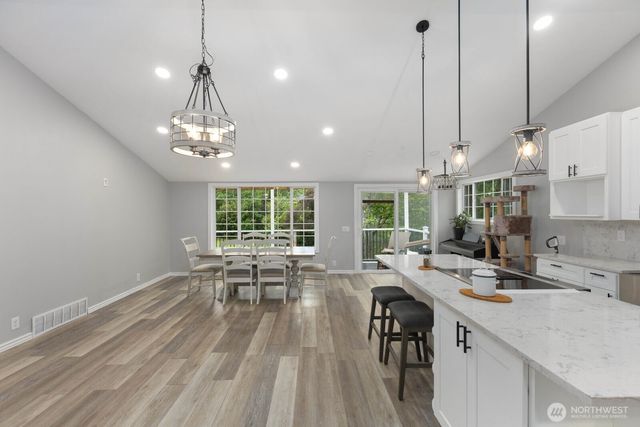4110 152nd Street SW, Lynnwood, WA 98087