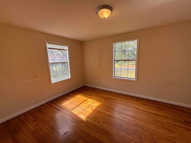 915 Kings Rd, Leesville, LA 71446