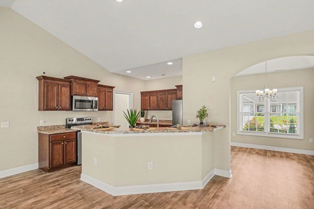 168 Baylee Circle, Galivants Ferry, SC 29544