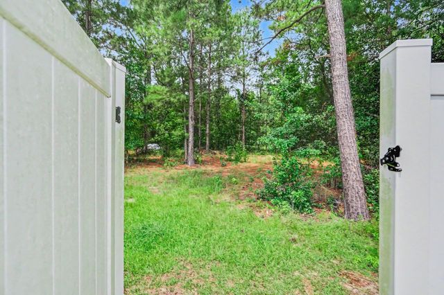 168 Baylee Circle, Galivants Ferry, SC 29544