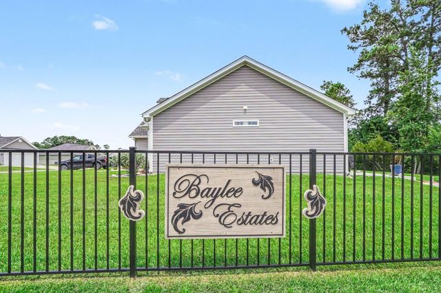 168 Baylee Circle, Galivants Ferry, SC 29544