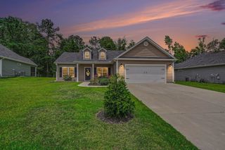 168 Baylee Circle, Galivants Ferry, SC 29544