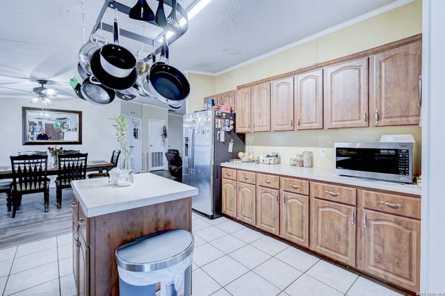 2627 Ray Lieck, San Antonio, TX 78253