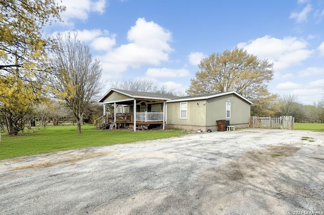 2627 Ray Lieck, San Antonio, TX 78253