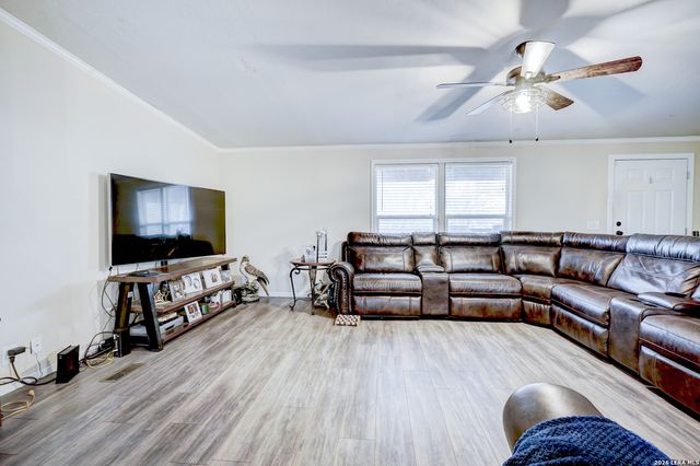 2627 Ray Lieck, San Antonio, TX 78253